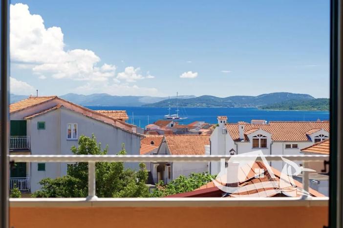 Prodej vícegeneračního domu, Vodice, Chorvatsko, 1230 m2