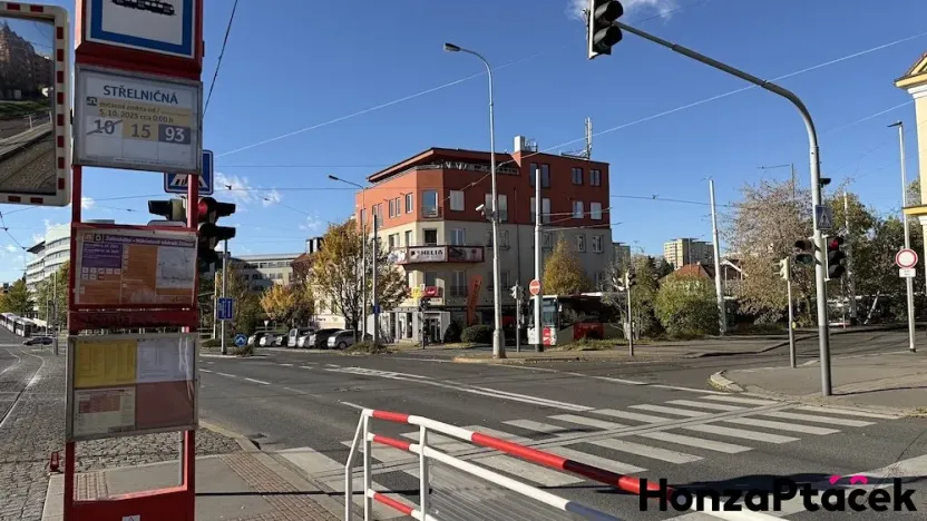 Pronájem obchodního prostoru, Praha - Kobylisy, Střelničná, 418 m2