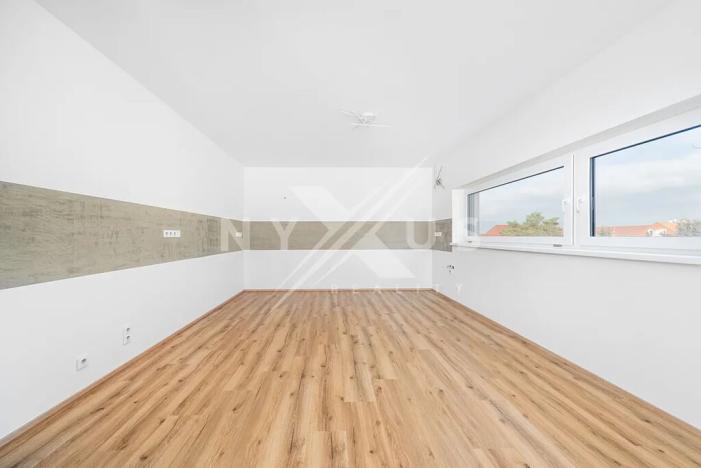 Prodej rodinného domu, Žižice, 228 m2