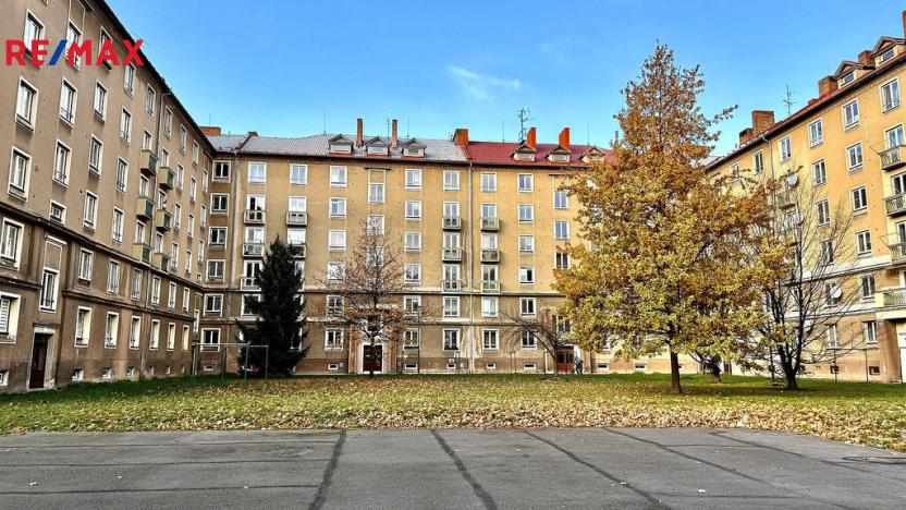 Pronájem bytu 1+1, Ostrava - Poruba, Čs. exilu, 40 m2