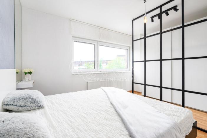 Pronájem rodinného domu, Buštěhrad, Ořešín, 106 m2