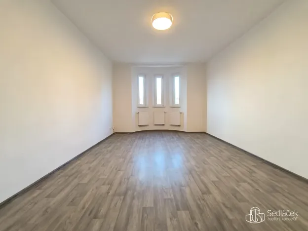 Pronájem bytu 3+1, Sokolov, Nádražní, 100 m2