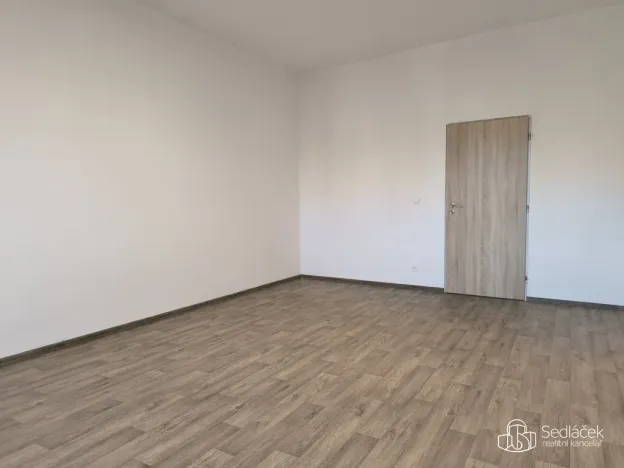 Pronájem bytu 3+1, Sokolov, Nádražní, 100 m2