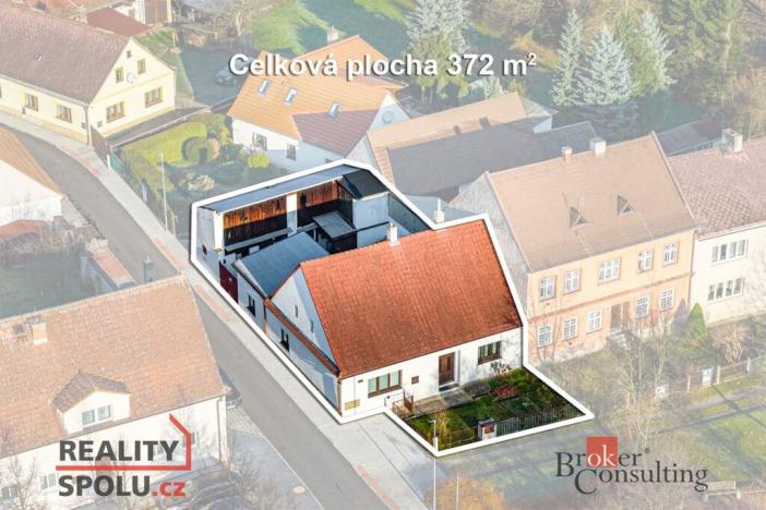 Prodej rodinného domu, Doksy, Lipové náměstí, 319 m2