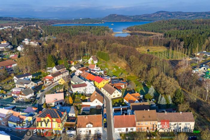 Prodej rodinného domu, Doksy, Lipové náměstí, 319 m2