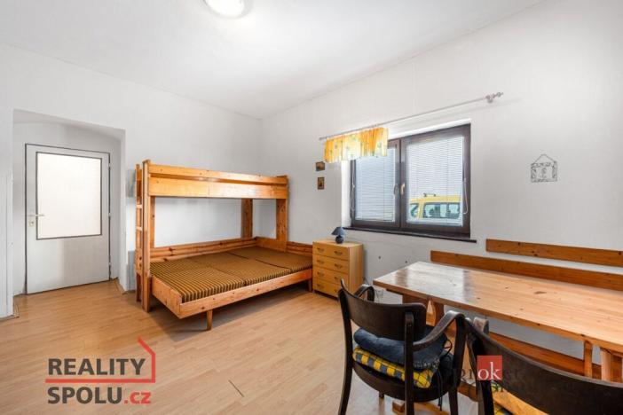 Prodej rodinného domu, Doksy, Lipové náměstí, 319 m2