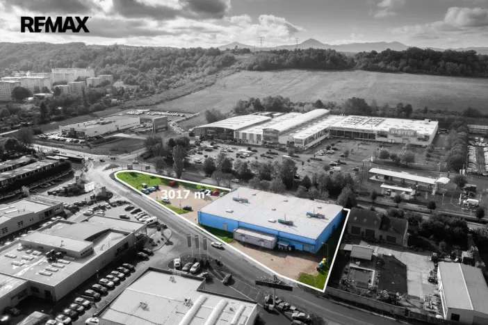 Pronájem obchodního prostoru, Ústí nad Labem - Všebořice, Podhoří, 1210 m2