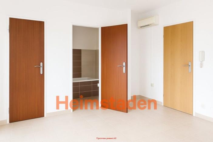 Pronájem bytu 3+1, Ostrava - Poruba, náměstí Václava Vacka, 67 m2