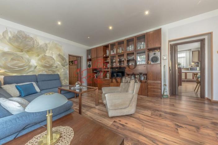 Prodej vícegeneračního domu, Mladá Boleslav - Mladá Boleslav III, Zahradníkova, 384 m2