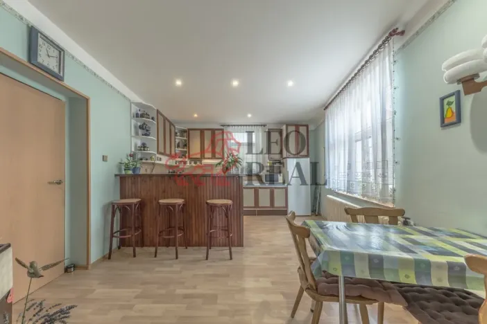 Prodej rodinného domu, Mladá Boleslav - Mladá Boleslav III, Zahradníkova, 384 m2