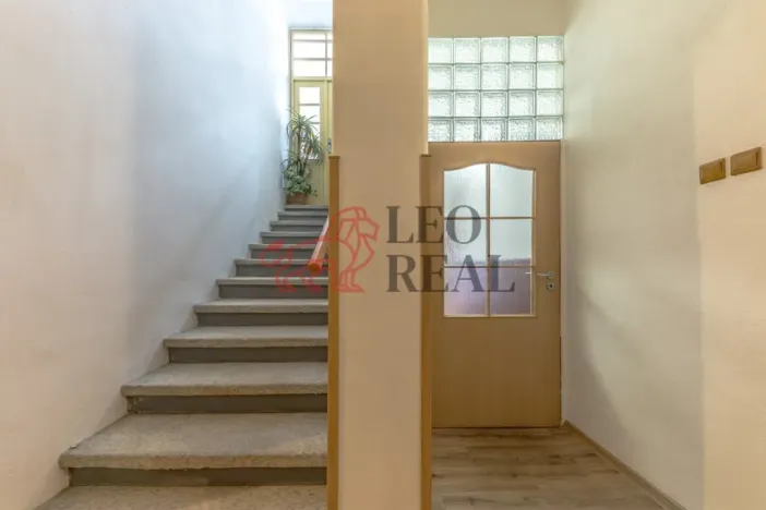 Prodej rodinného domu, Mladá Boleslav - Mladá Boleslav III, Zahradníkova, 384 m2