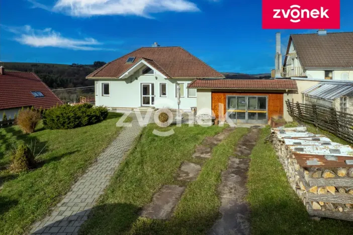 Prodej rodinného domu, Bohuslavice u Zlína, 200 m2