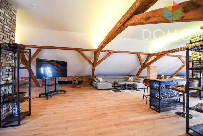 Pronájem atypického bytu, Beroun, Lidická, 200 m2