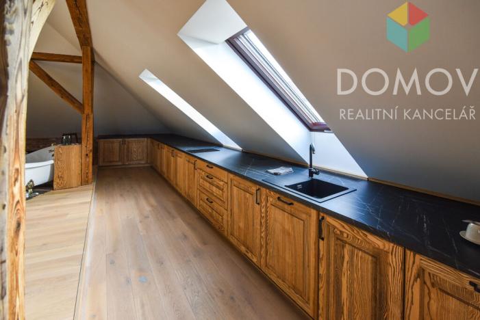 Pronájem atypického bytu, Beroun, Lidická, 200 m2