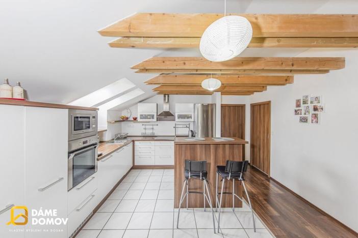 Prodej rodinného domu, Lukoveček, Sýkoří, 581 m2