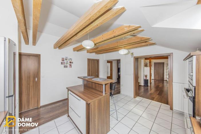 Prodej rodinného domu, Lukoveček, Sýkoří, 581 m2