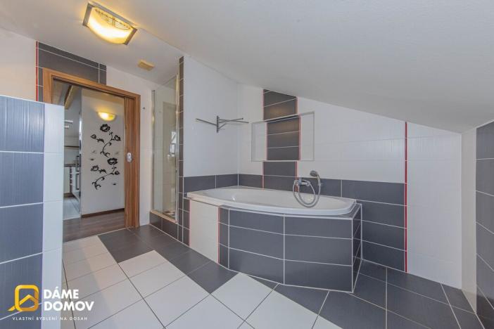 Prodej rodinného domu, Lukoveček, Sýkoří, 581 m2