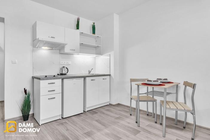Pronájem bytu 1+kk, Zlín - Prštné, Svat. Čecha, 31 m2