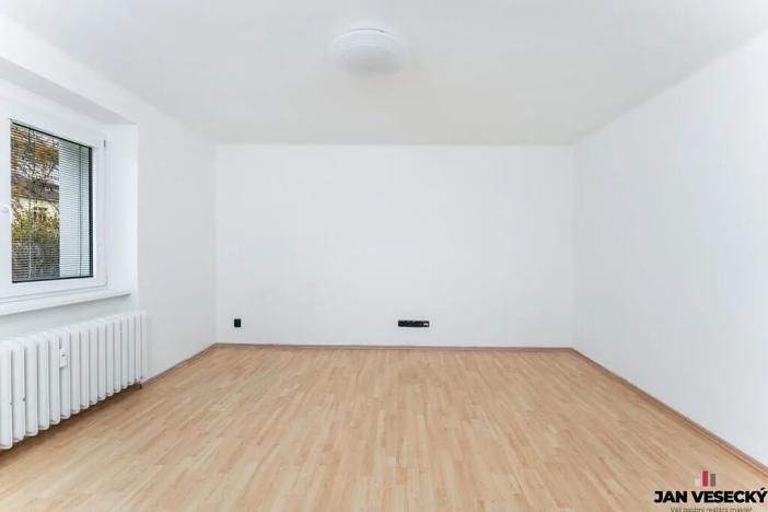 Pronájem bytu 1+1, Praha - Čakovice, Otavská, 29 m2