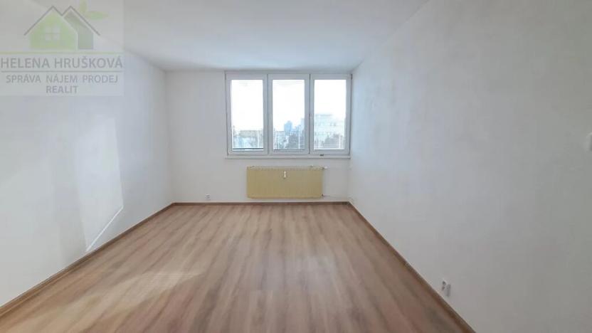 Pronájem bytu 1+1, Ostrava, Varenská, 35 m2