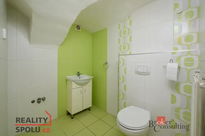 Prodej rodinného domu, Liberec - Liberec XXII-Horní Suchá, Svárovská, 450 m2