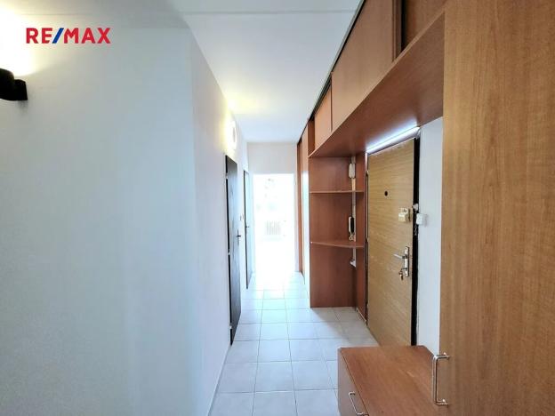 Pronájem bytu 4+1, Praha - Modřany, Daňkova, 89 m2