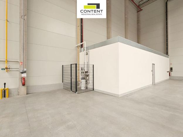 Pronájem skladu, Lovosice, Průmyslová, 3539 m2