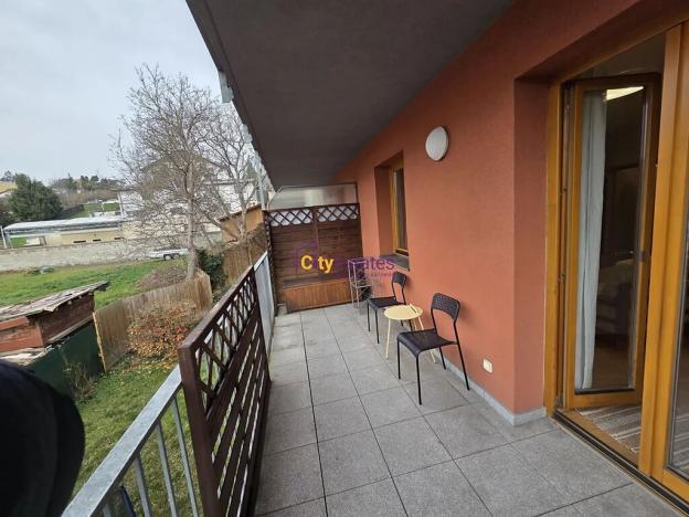 Pronájem bytu 1+kk, Praha - Krč, Dolnokrčská, 46 m2