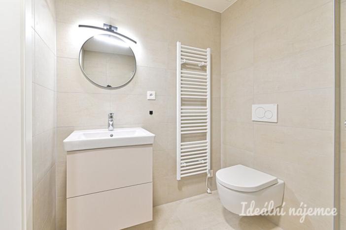 Pronájem bytu 1+kk, Brno, Bystrcká, 36 m2