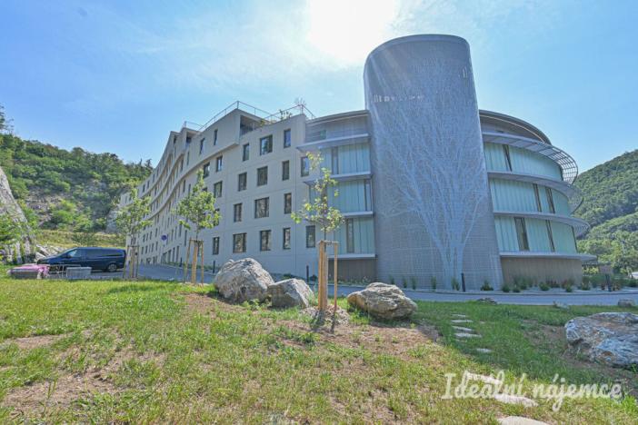 Pronájem bytu 1+kk, Brno, Bystrcká, 36 m2