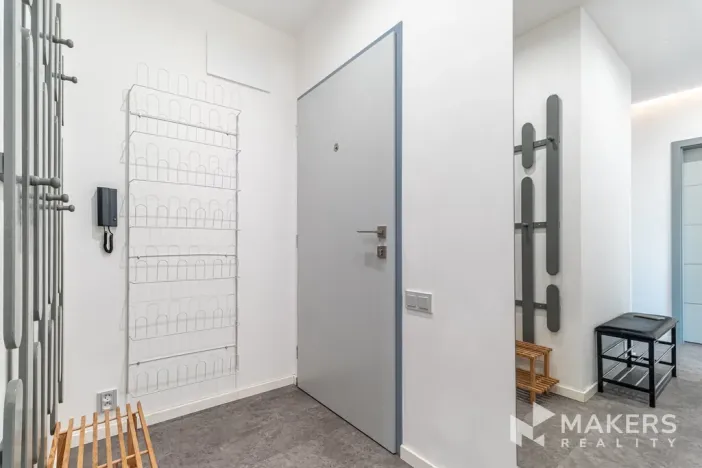 Pronájem bytu 3+1, Praha - Kamýk, Zárubova, 83 m2