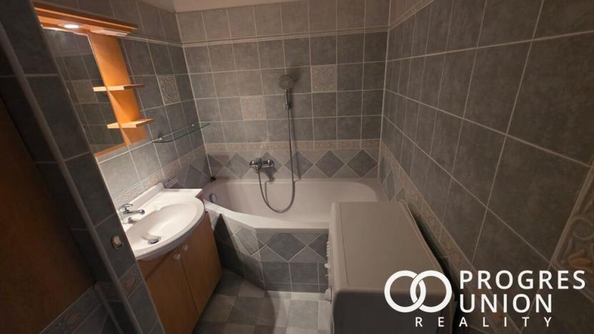 Prodej bytu 3+1, Rožnov pod Radhoštěm, Svazarmovská, 69 m2