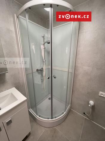 Pronájem bytu 1+1, Zlín, Javorová, 35 m2