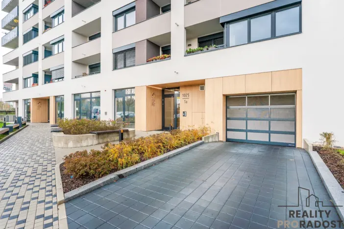 Prodej bytu 4+kk, Praha, Zimova, 89 m2