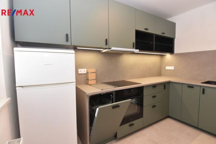 Pronájem bytu 2+1, Olomouc - Klášterní Hradisko, Černá cesta, 43 m2