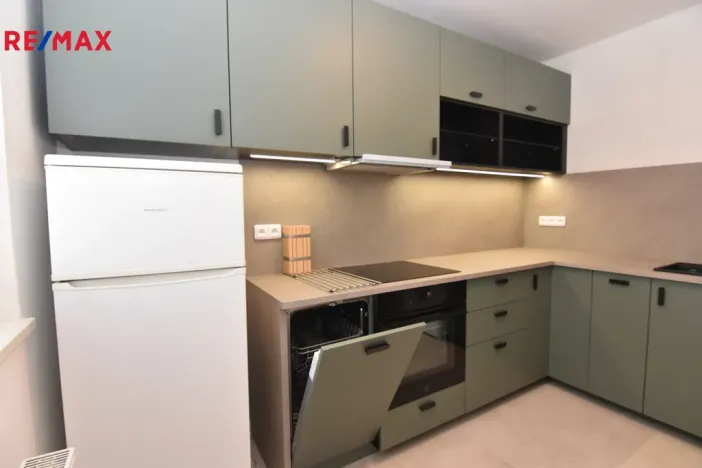 Pronájem bytu 2+1, Olomouc - Klášterní Hradisko, Černá cesta, 43 m2