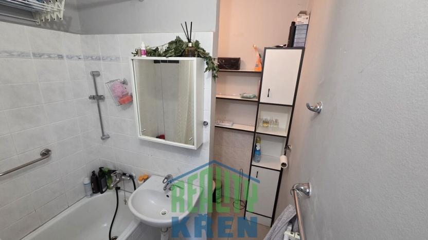 Prodej bytu 2+kk, Praha - Prosek, Prosecká, 41 m2