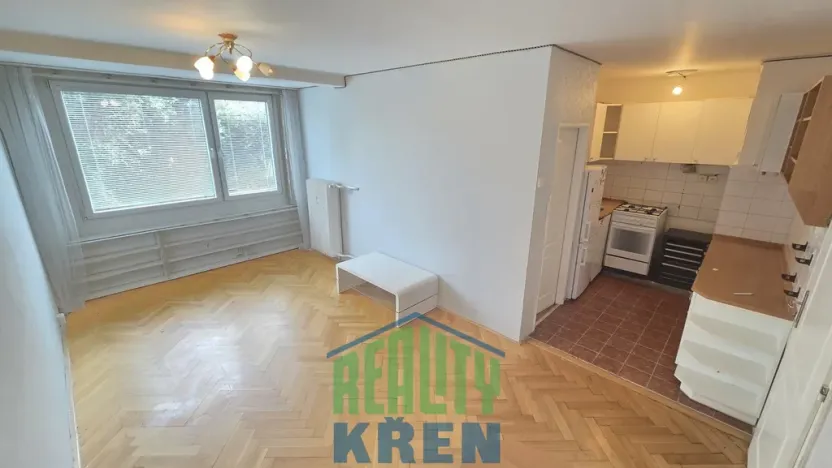 Prodej bytu 2+kk, Praha - Prosek, Prosecká, 41 m2