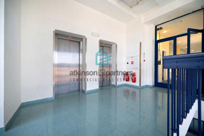 Pronájem kanceláře, České Budějovice - České Budějovice 6, Jeronýmova, 3500 m2