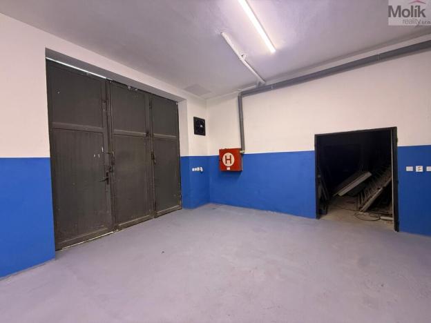 Pronájem skladu, Most, Lomená, 290 m2