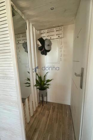 Pronájem bytu 1+kk, Praha, Zbuzanská, 30 m2