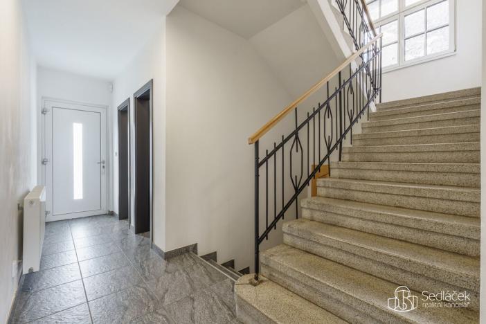 Prodej apartmánu, Krajková, 250 m2
