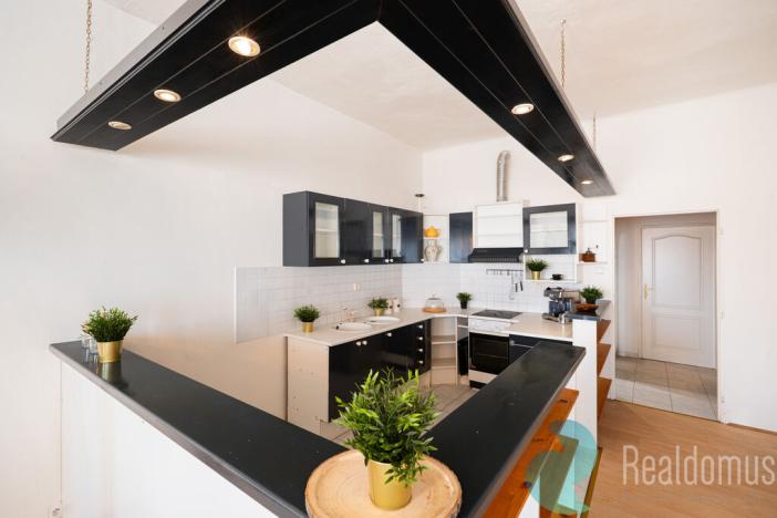 Prodej vícegeneračního domu, Trhové Sviny, Žižkovo náměstí, 340 m2