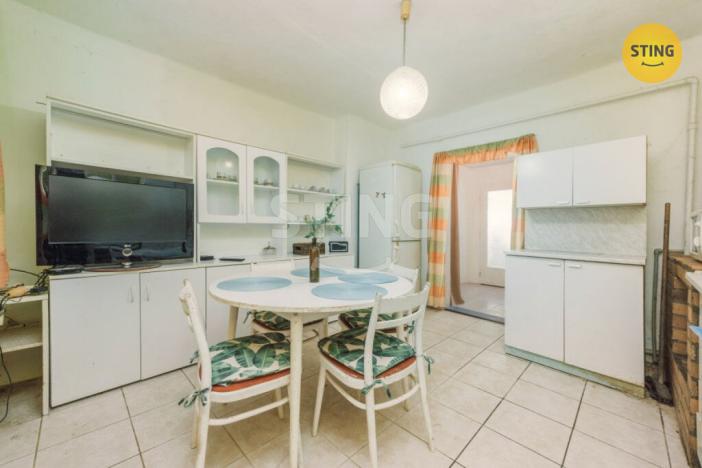 Prodej rodinného domu, Srch, Luční, 500 m2