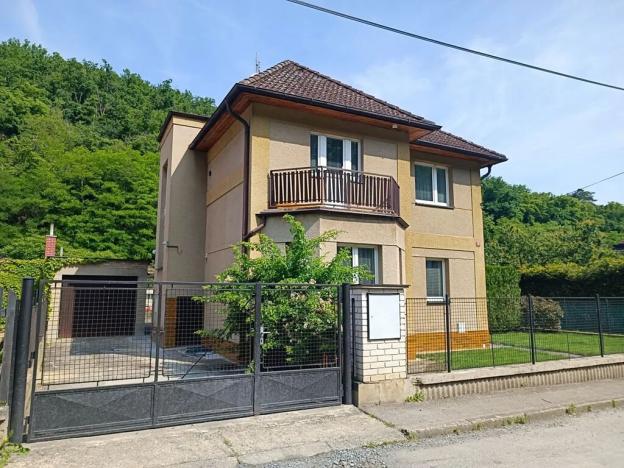 Prodej rodinného domu, Měchenice, M. J. Hurta, 230 m2