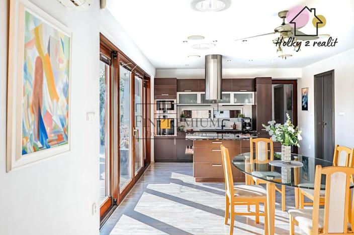 Prodej vily, Jesenice, Průhonická, 316 m2