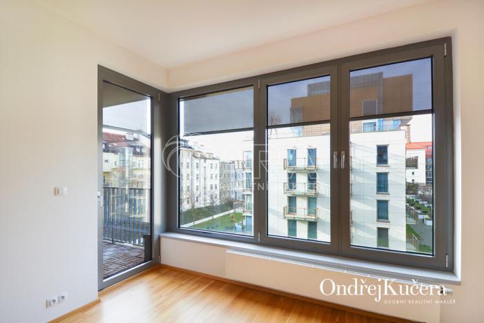 Pronájem bytu 2+kk, Praha - Vinohrady, Korunní, 69 m2