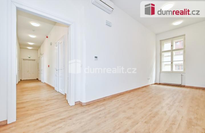 Pronájem kanceláře, Praha - Nové Město, Národní, 113 m2