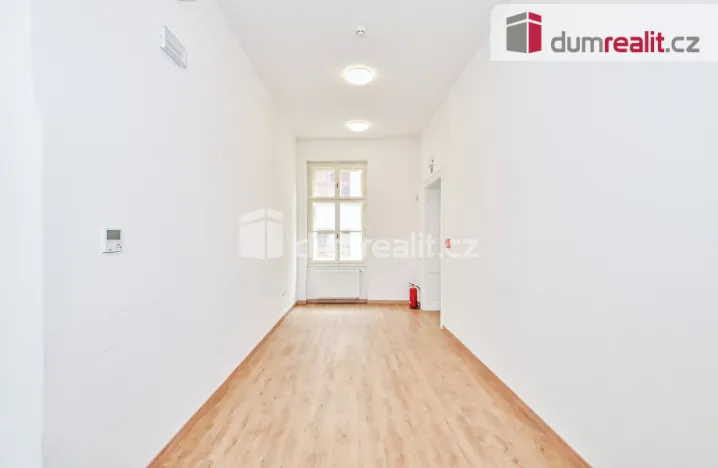 Pronájem kanceláře, Praha - Nové Město, Národní, 113 m2