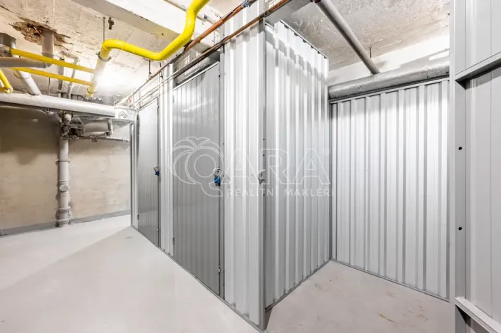 Pronájem bytu 1+kk, Praha - Holešovice, Komunardů, 34 m2